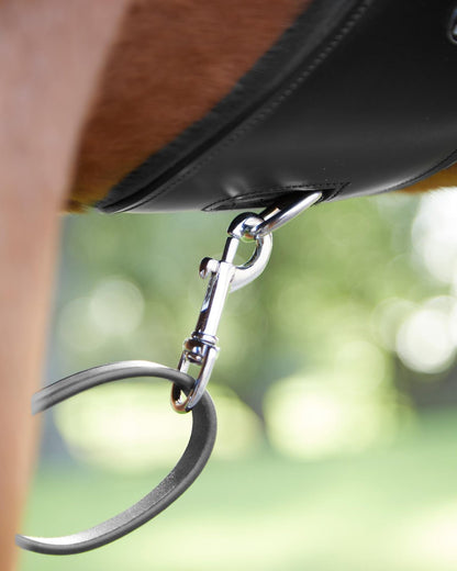 PREMIER EQUINE Norbello Hunter Breastplate Black: Equestrian Equipment, Horse Tack, Martingale Attachment, Leather
