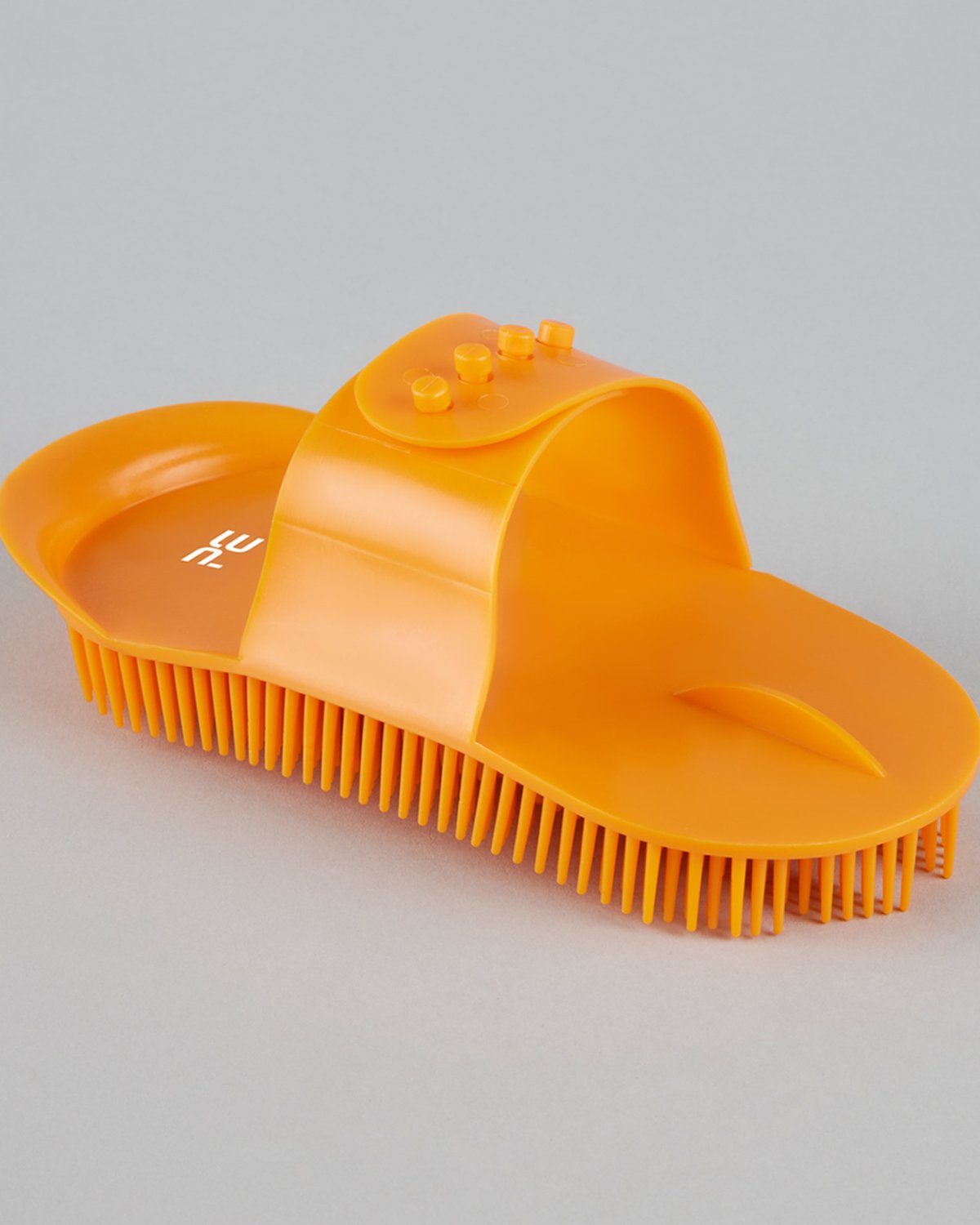 Premier Equine Amber Curry Comb - Plastic Horse Grooming Brush for Equine Care
