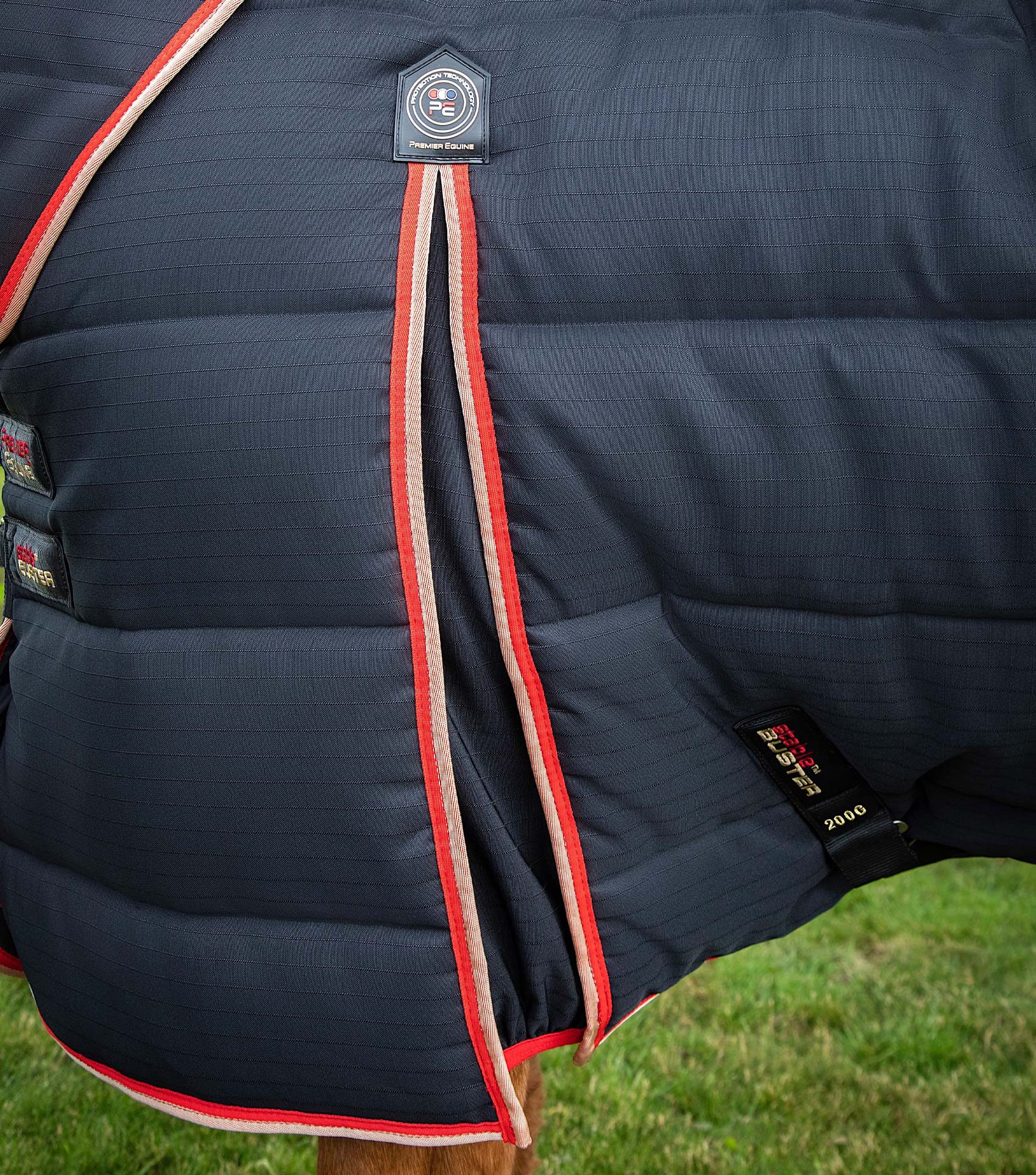 Premier Equine Stable Buster 200g Horse Rug - Black Stable Rug with Neck Cover