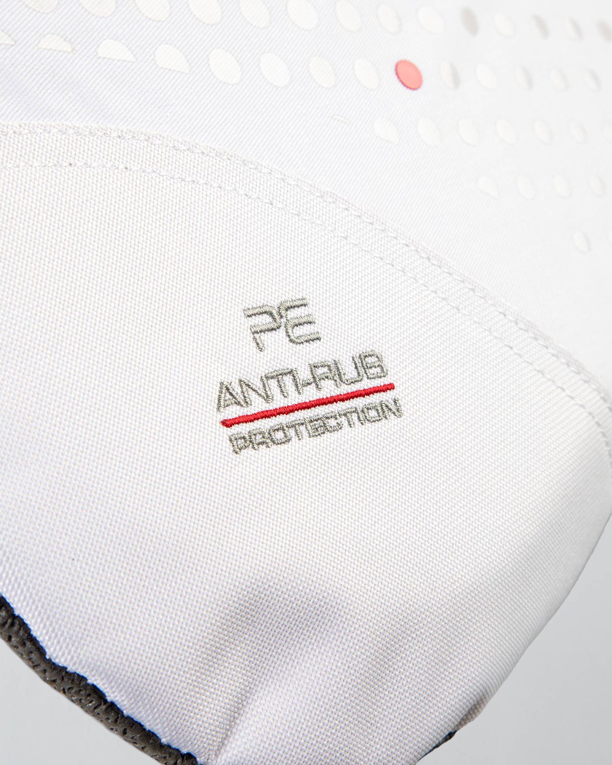 Premier Equine Anti-Slip Saddle Pad: Anti-Rub Protection close-up