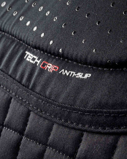 Premier Equine Tech Grip Dressage Saddle Pad, Black Anti-Slip Close Contact Design. Saddle Pad Detail.