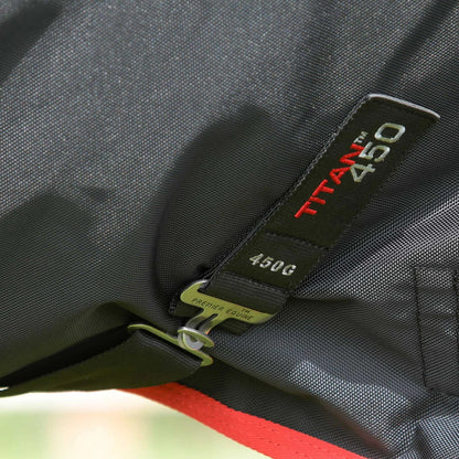 Premier Equine Titan 450g Turnout Rug Black | Heavyweight Horse Rug