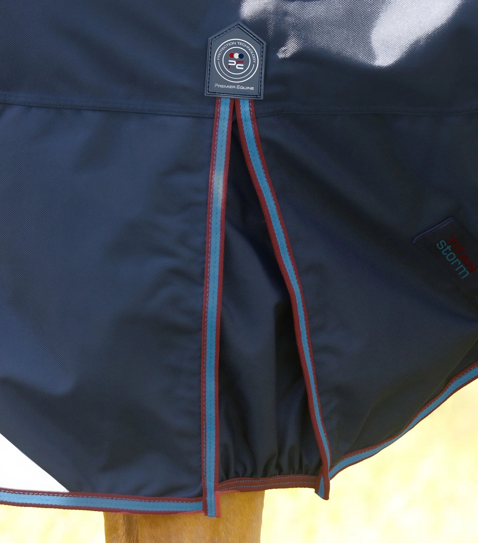 Premier Equine Titan Storm 200g Combo Turnout Rug with Snug-Fit Neck Navy