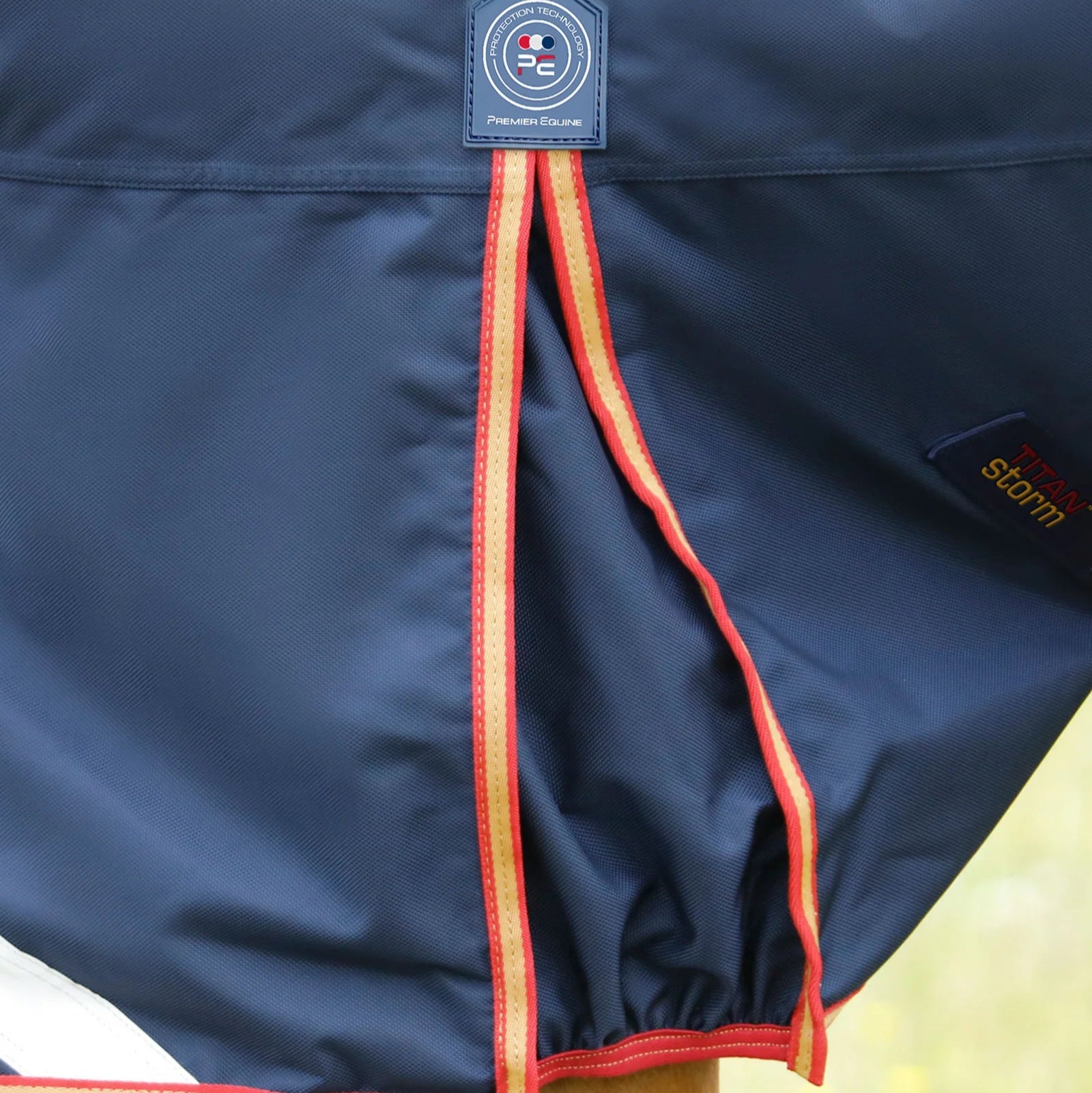 Premier Equine Titan Storm 450g Combo Turnout Rug Navy, Snug-Fit Neck. Waterproof, Breathable. Sturdy horse wear.