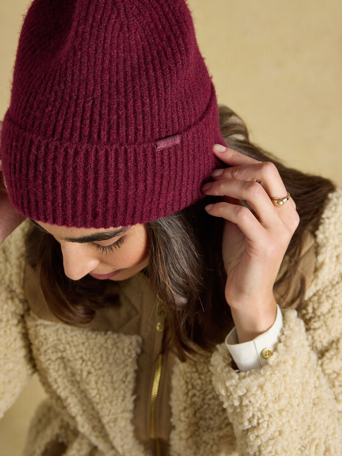 Joules Women's Fine Knit Beanie Hat in Berry - Warm Wool Blend Cosy Winter Accessory