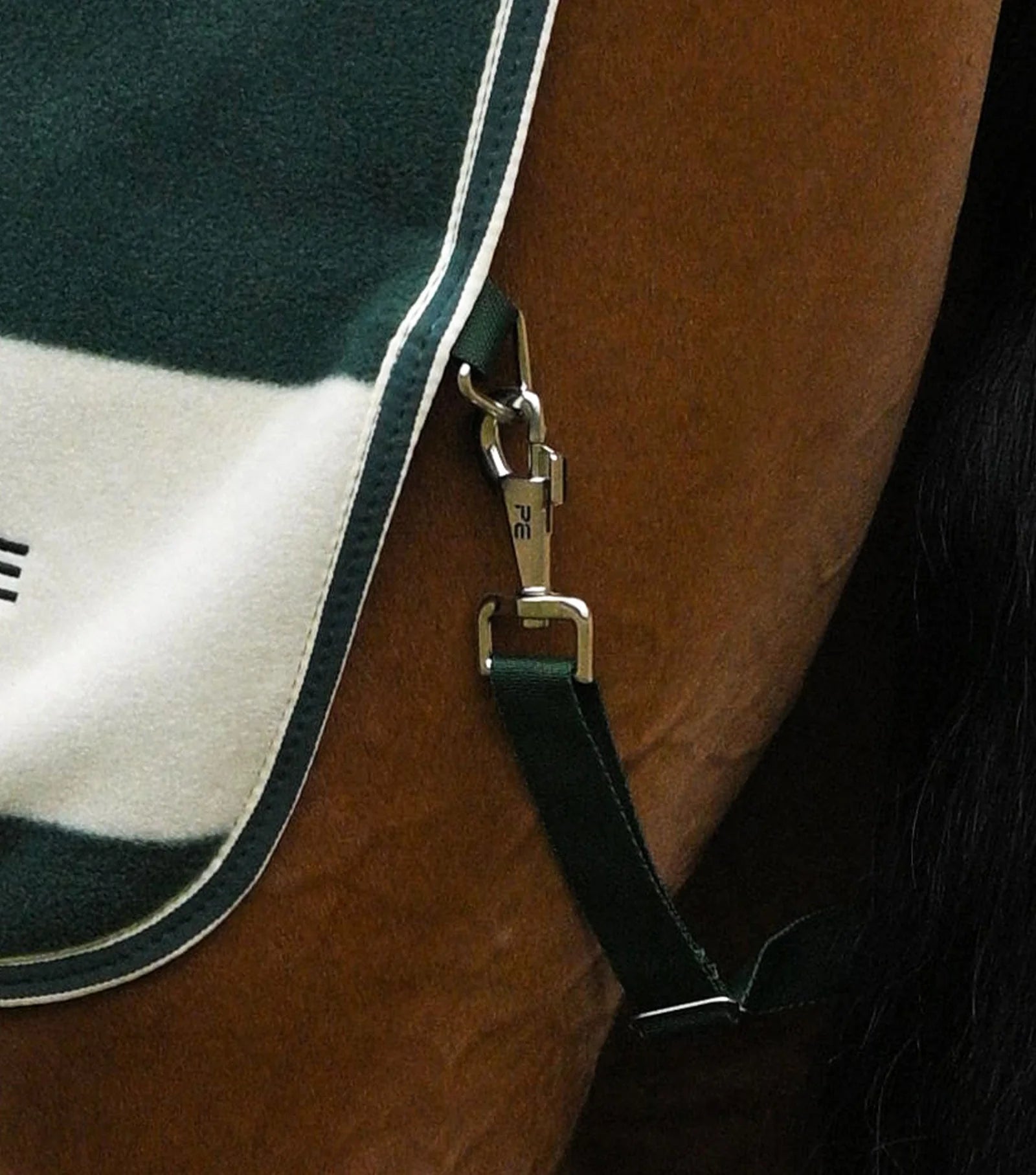 Premier Equine Horse Fleece Exercise Rug - Green and White - Horse Riding Gear for Warm-up & Cool-down