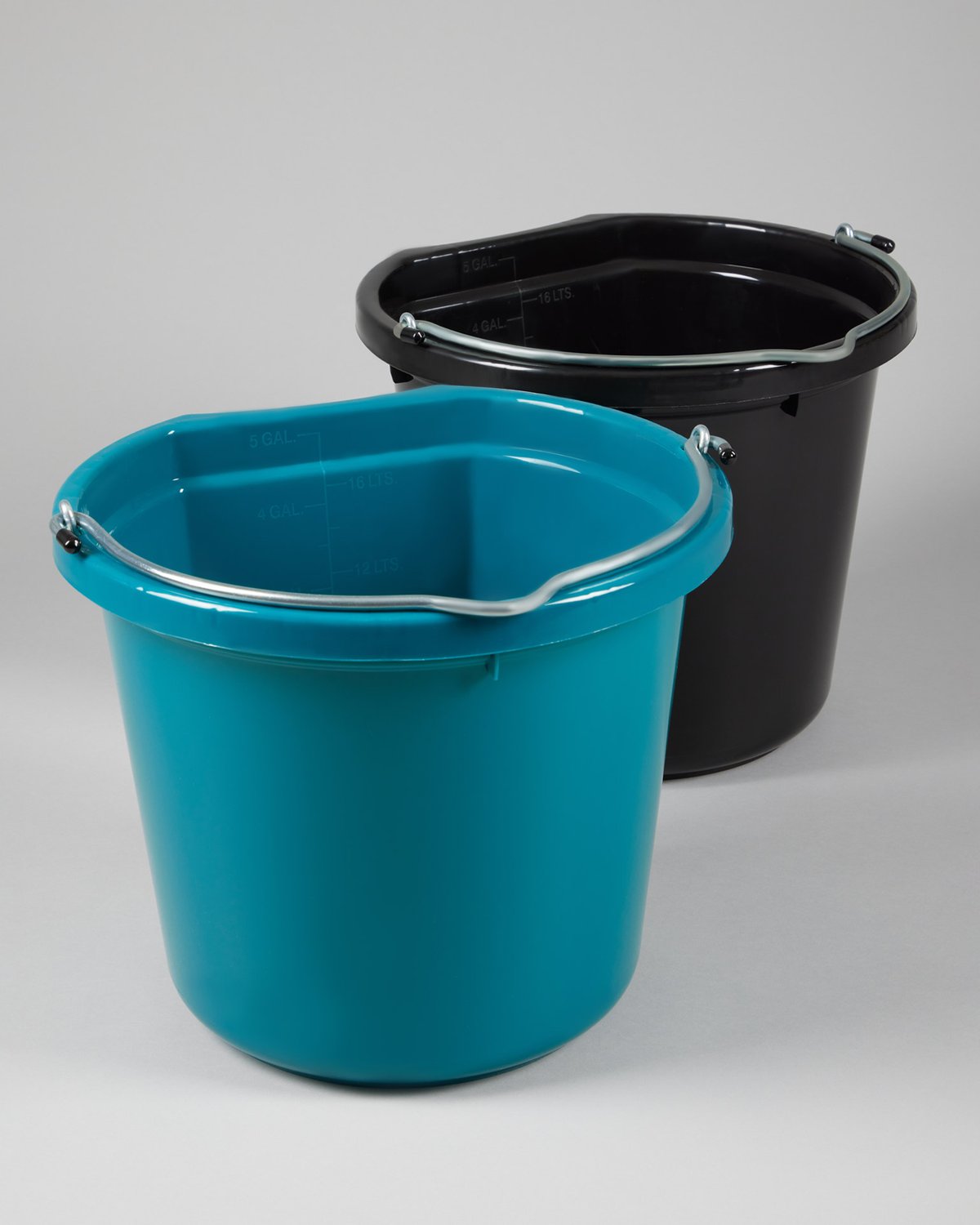 PREMIER EQUINE Med Blue Horse Water Bucket - 5 Gallon Stable Feed Container