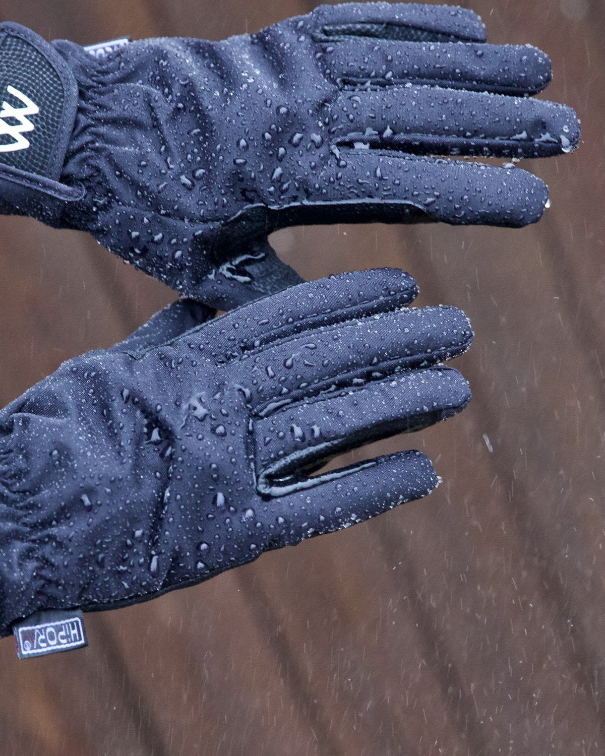 Woof Wear Waterproof Riding Gloves Black: Equestrian Gear for Warm, Dry Hands