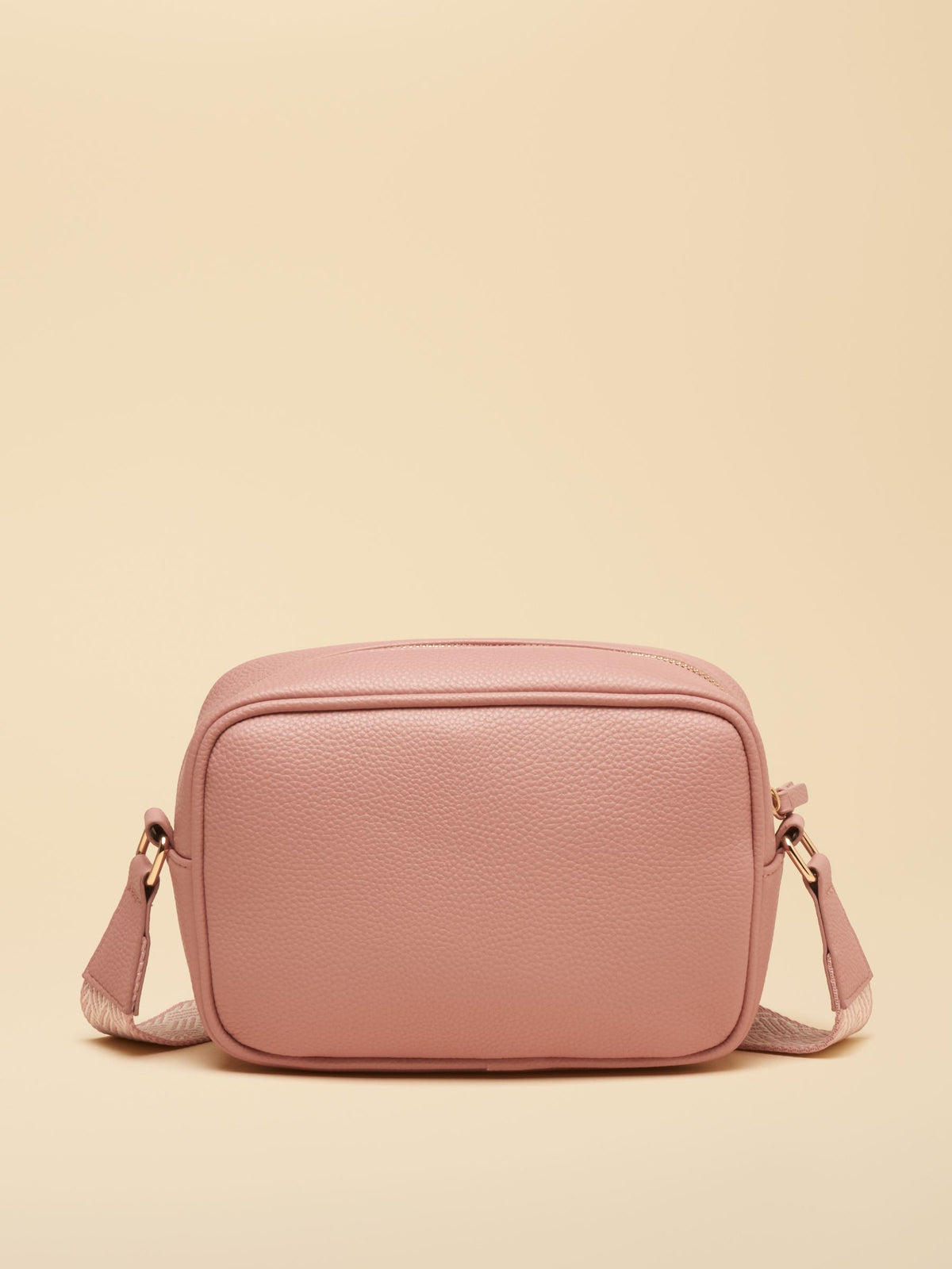 Pink Joules Trent Cross Body Bag for women made of faux leather with adjustable webbing strap