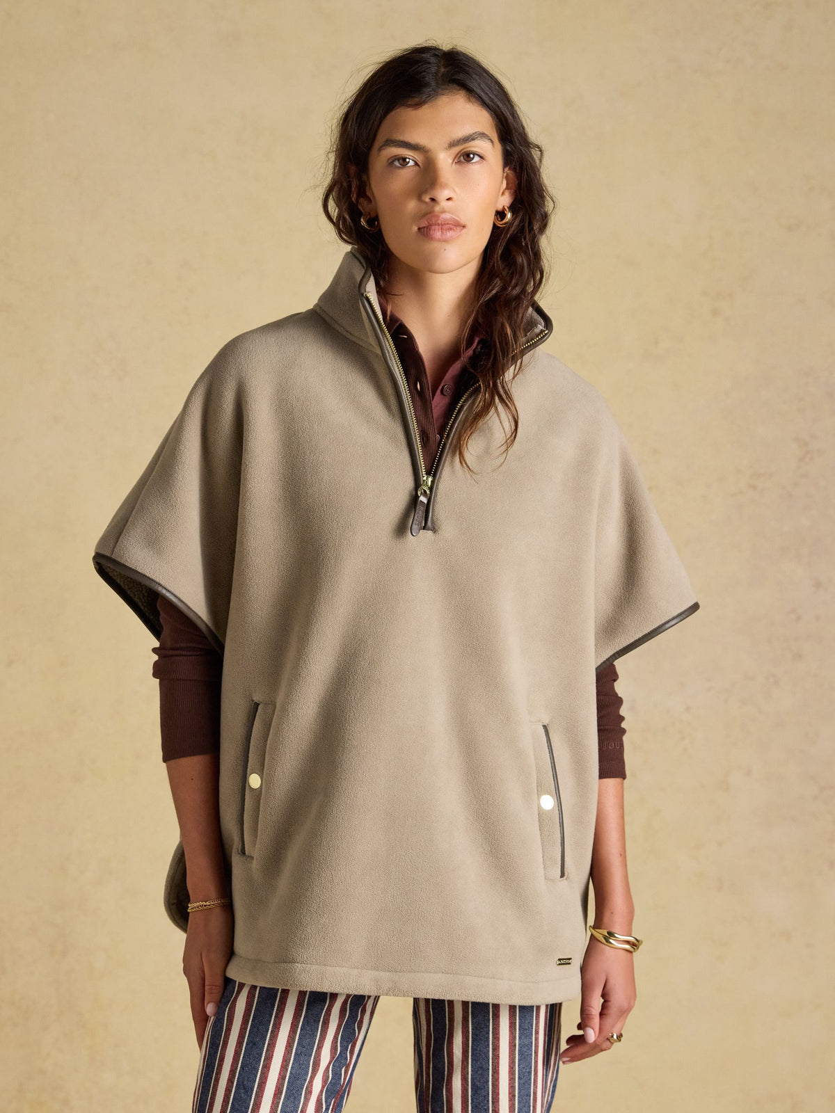Women's Joules Heritage Mink Brown Polar Fleece Short Cape