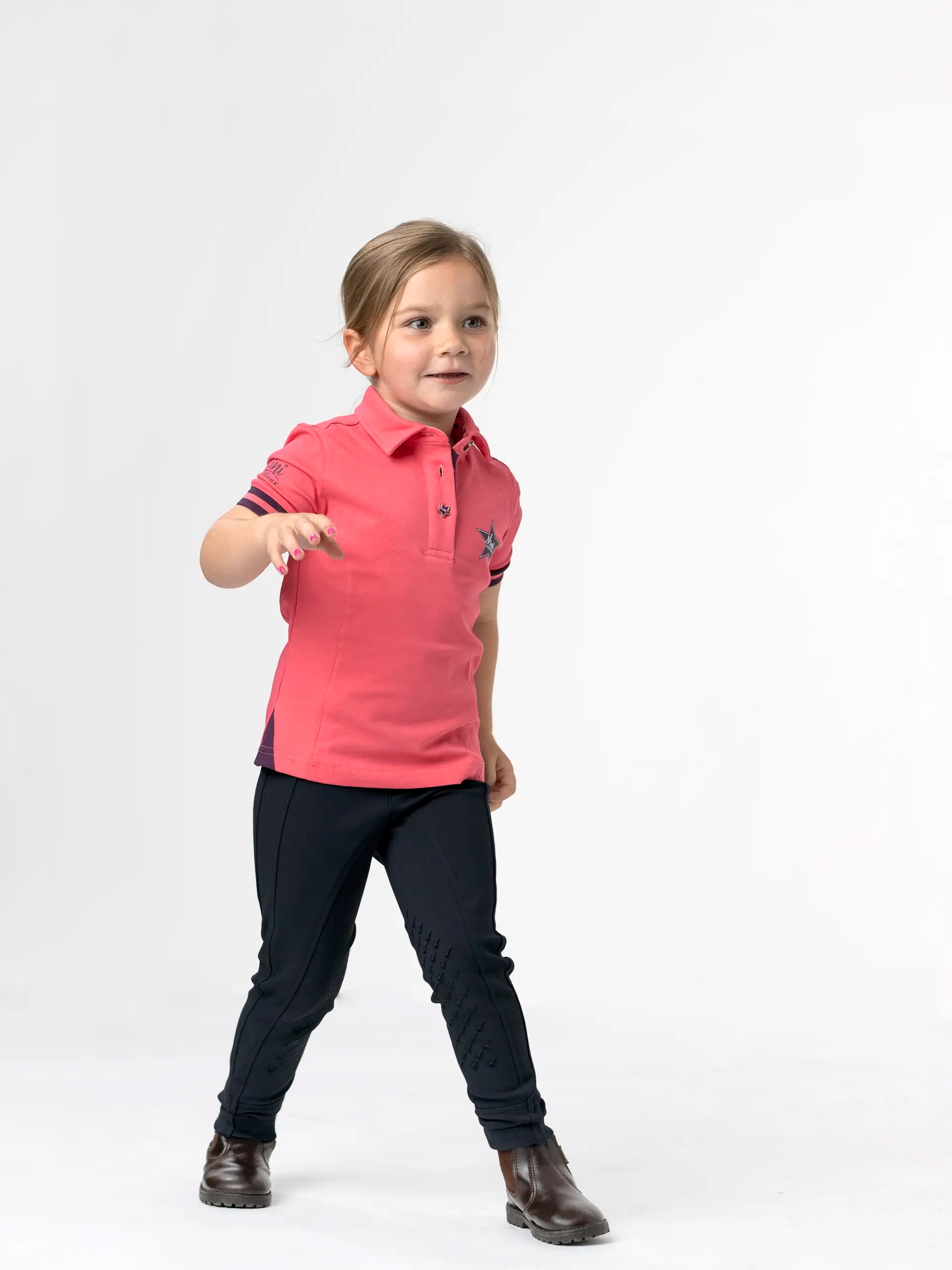 LEMIEUX Junior Pro Breeches Black: Stylish riding apparel for kids. Comfortable, durable, and designed for young equestrians.