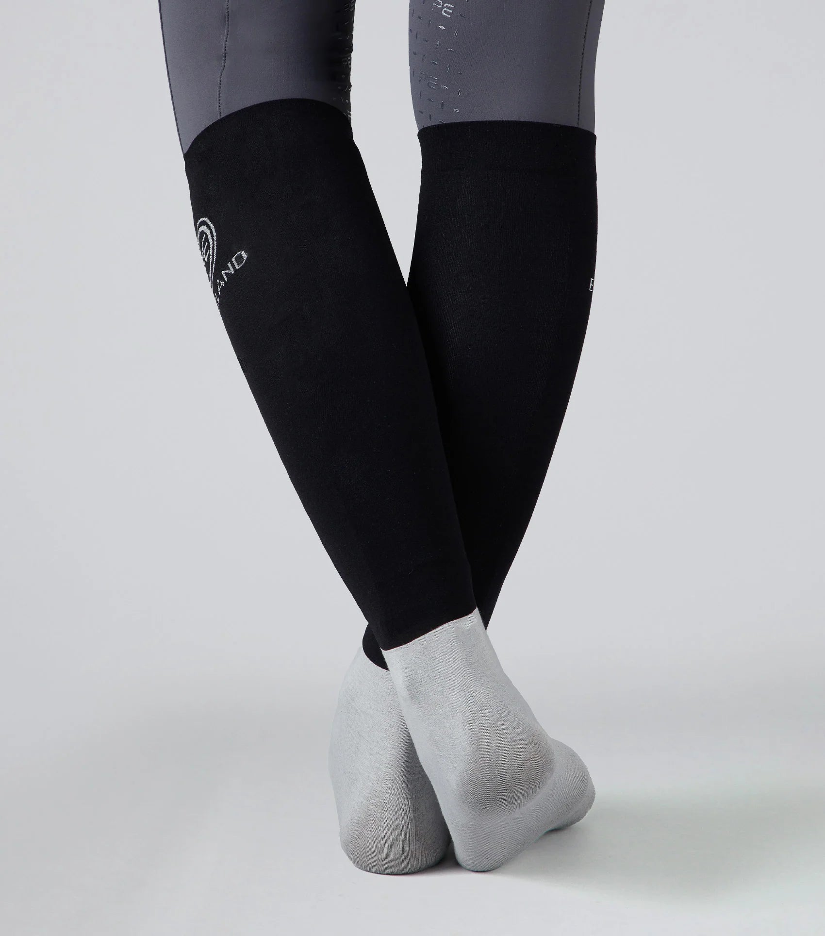 Premier Equine Adults Summer Thin Socks (2 Pairs) Black & Grey: Lightweight Riding & Equestrian Socks