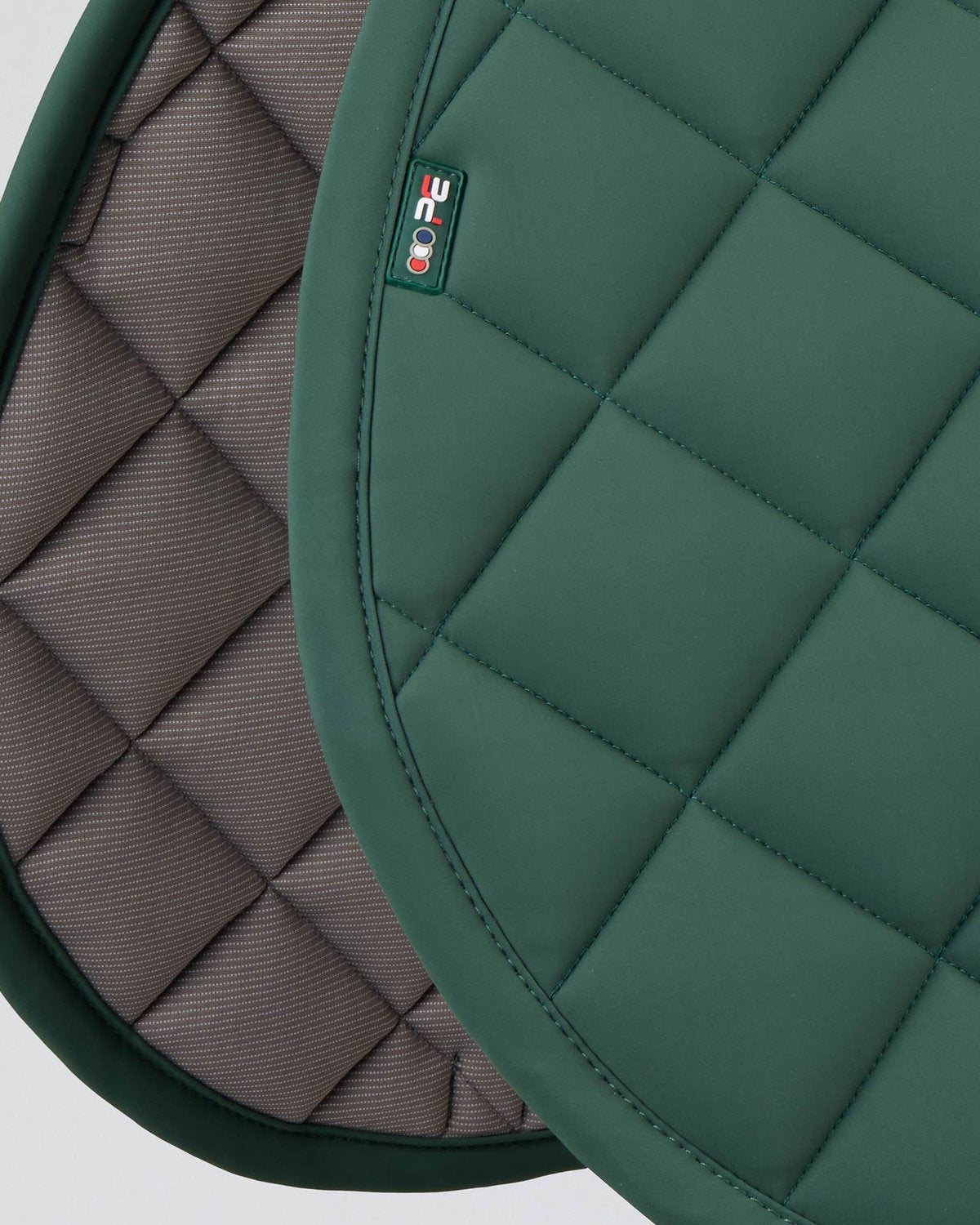 PREMIER EQUINE Atlas Green GP/Jump Saddle Pad. Close Contact Design, Quilted Bamboo Lining.