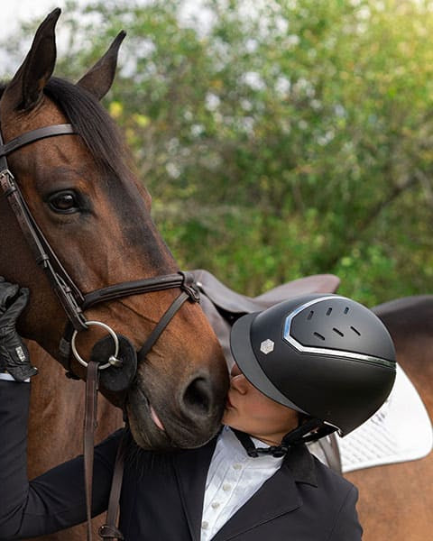 Charles Owen Kylo EQx Helmet Black Matte/Silver