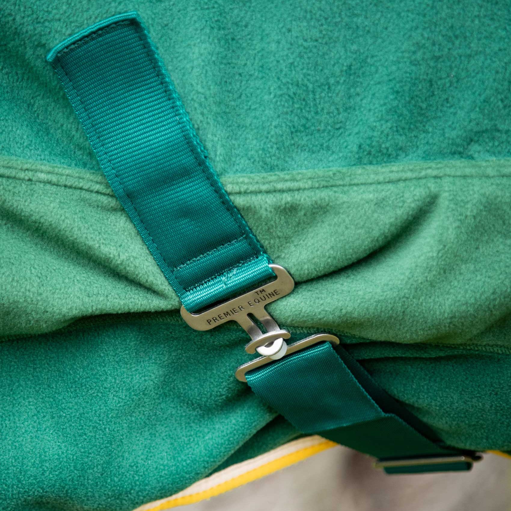 Premier Equine Buster Fleece Cooler Rug Green: Horse Cooler with Clip Fastening, Rolled Neckline for Comfort, and Excellent Wicking Properties