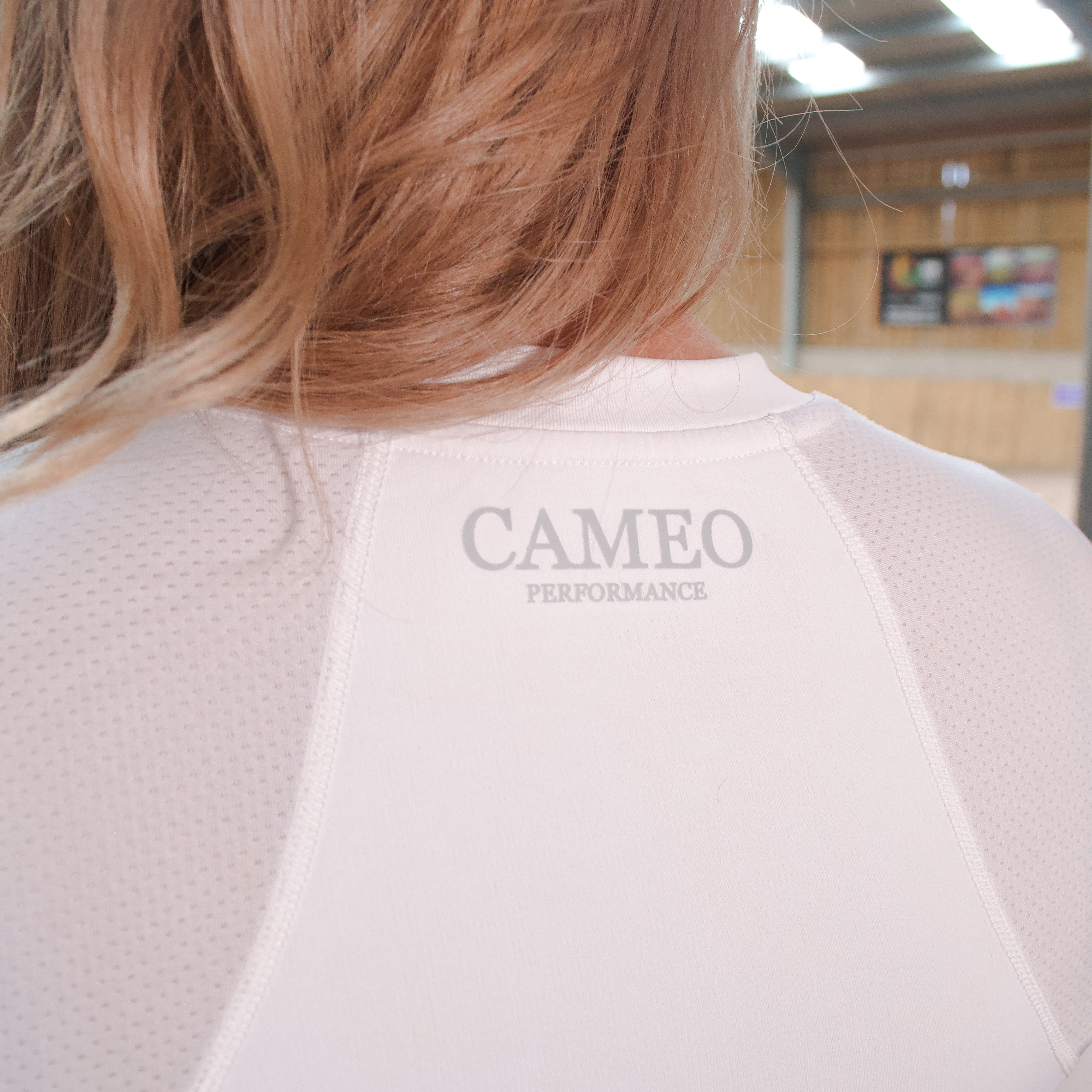 CAMEO PERFORMANCE Baselayer White: Equestrian Technical Shirt for Riding Comfort & Breathability