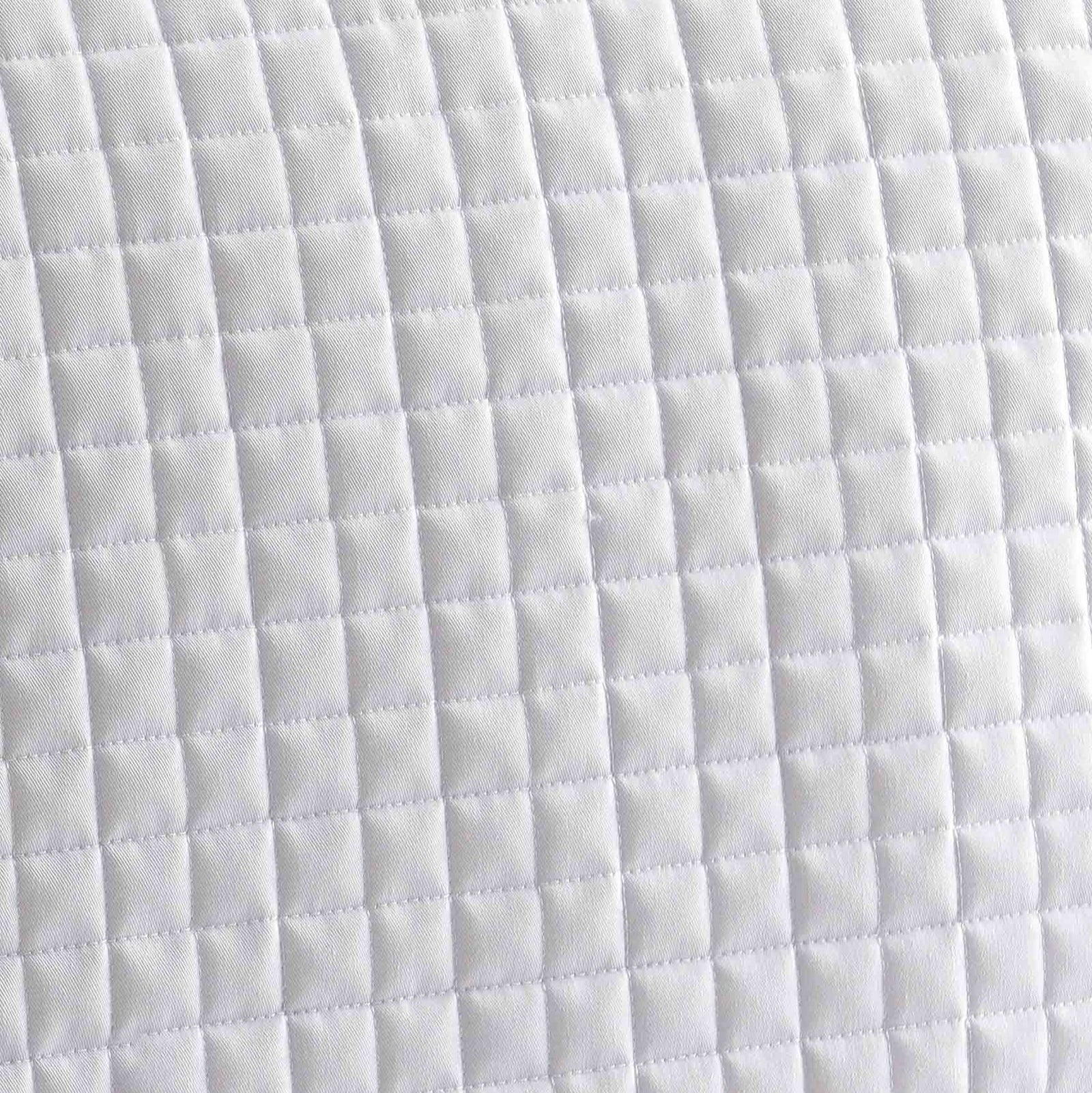 White Quilted Close Contact Cotton Dressage Saddle Pad - Competition Ready