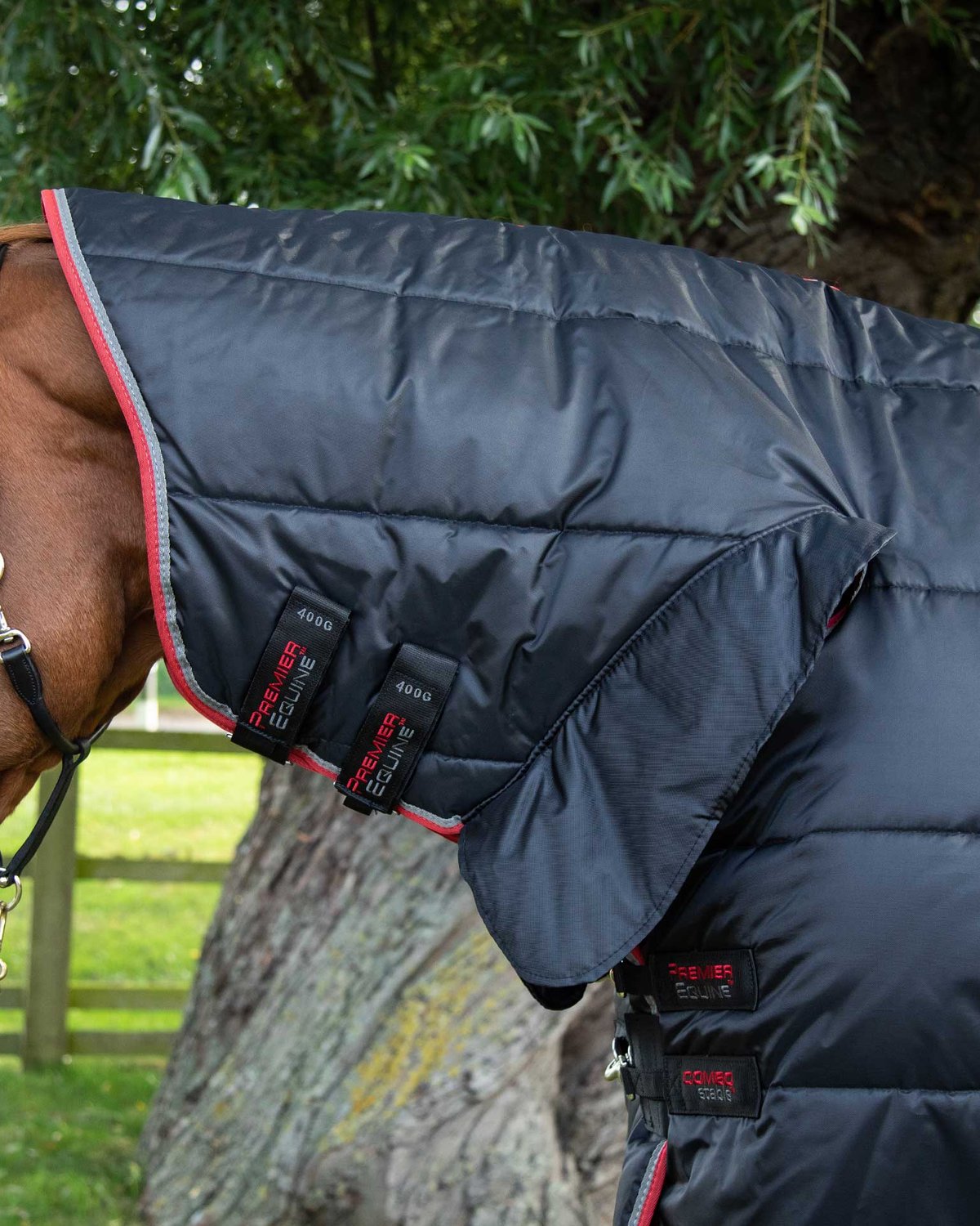 Premier Equine Combo Stable Rug 400g Black: Horse Rug with Integrated Neck Cover