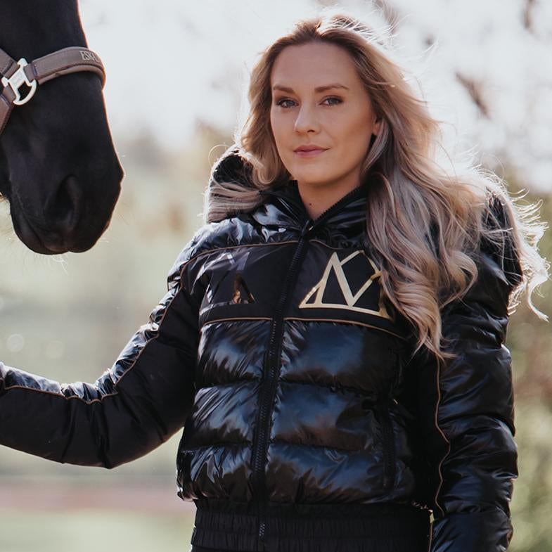 MOUNTAIN HORSE Diamond Black Jacket: Stylish Equestrian Fashion for Women with Horse