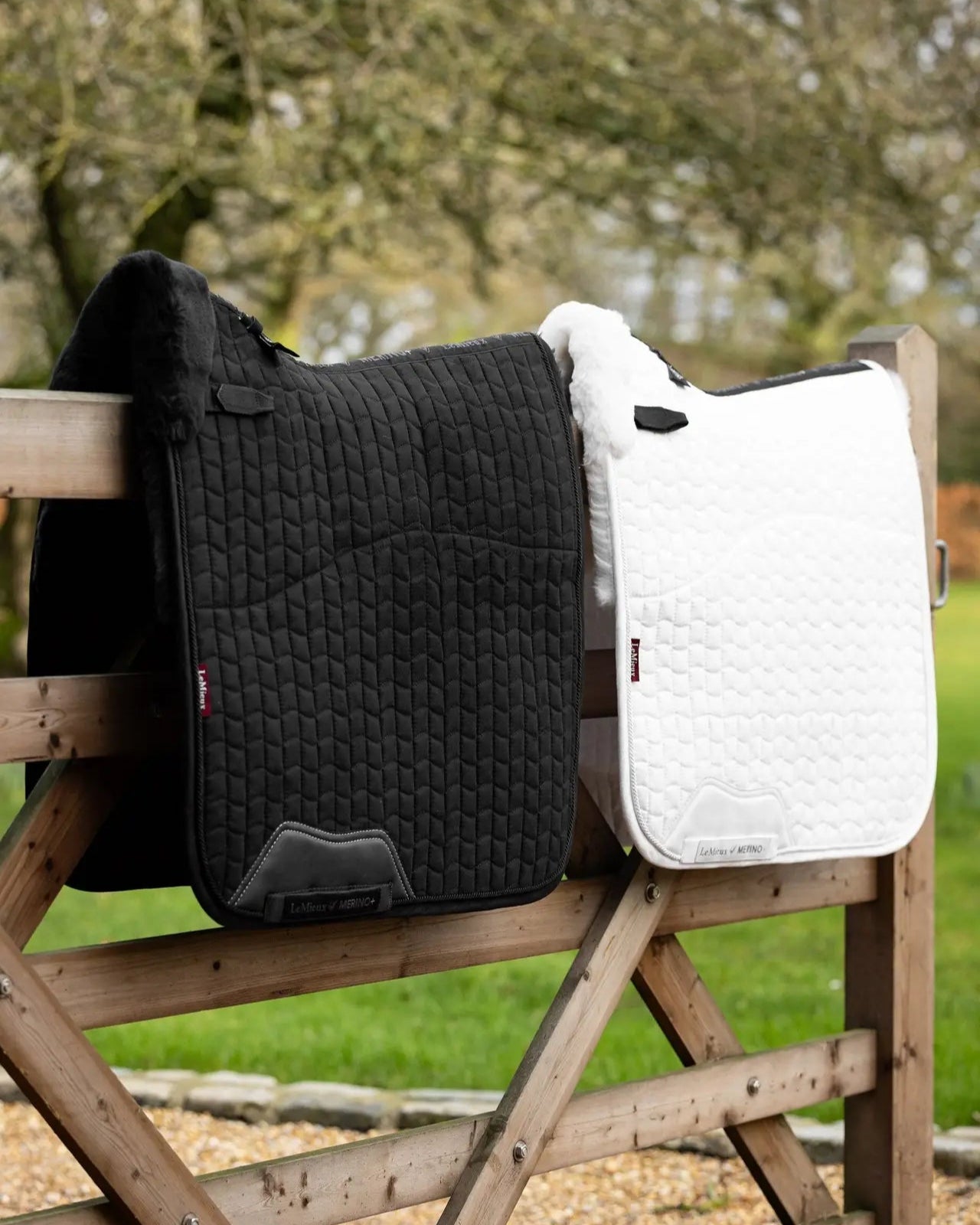 LeMieux Merino+ Half Lined Dressage Square Black/Black