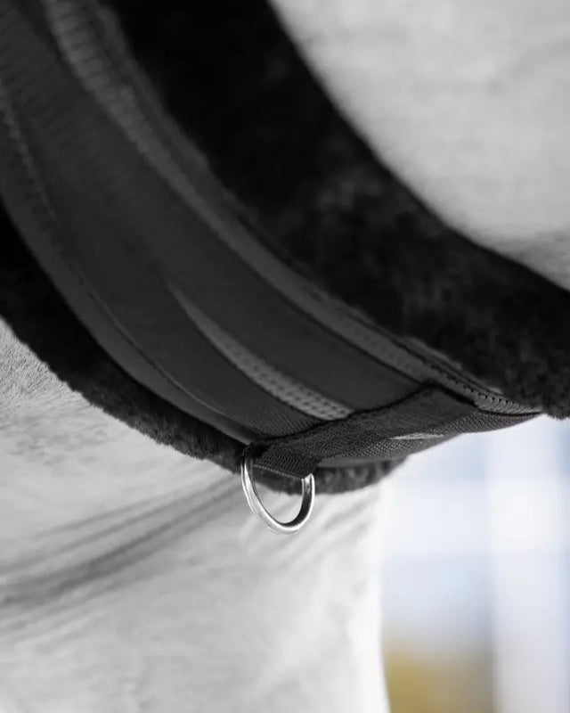LeMieux Fleece Lined Anatomic Girth Black