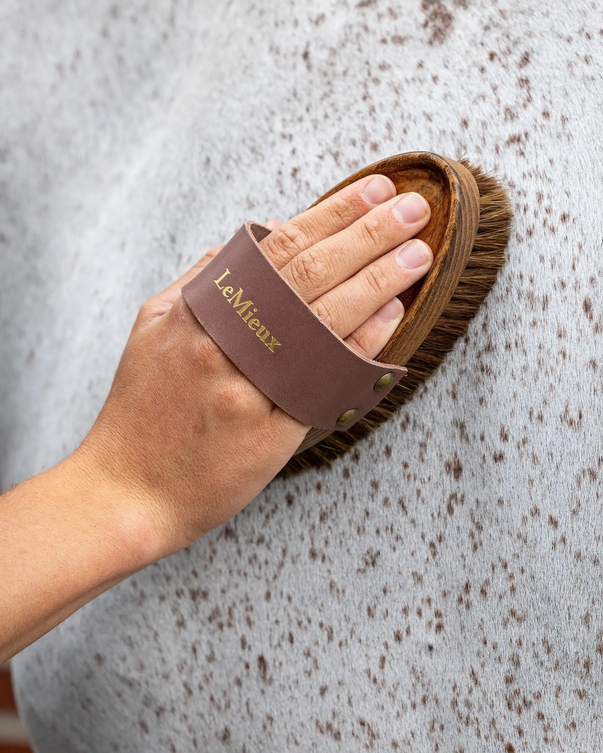 LeMieux Artisan Soft Speckled Brush Brown