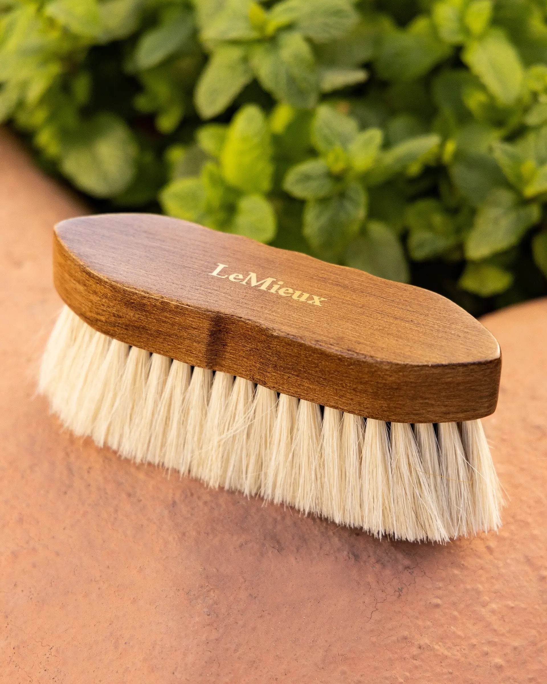 LeMieux Artisan Soft Finishing Brush Brown