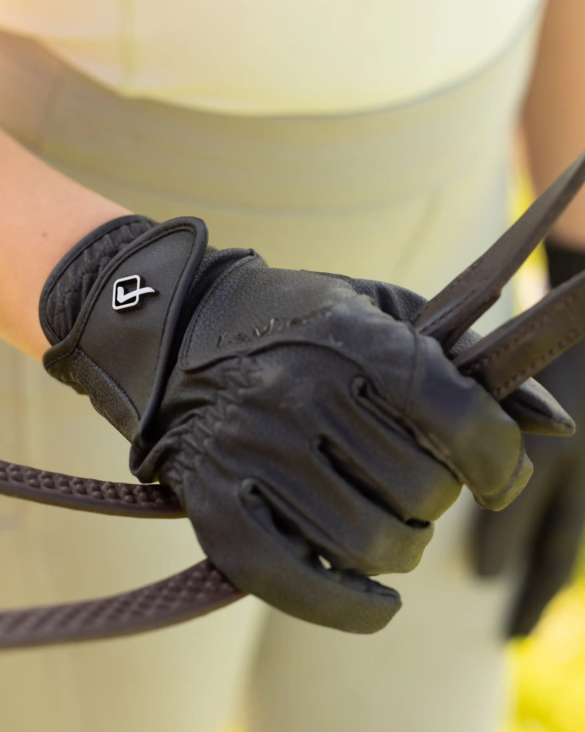 LeMieux Close Contact Riding Gloves in Black - Equestrian Gear for Horse Riders | Equiflair Saddlery