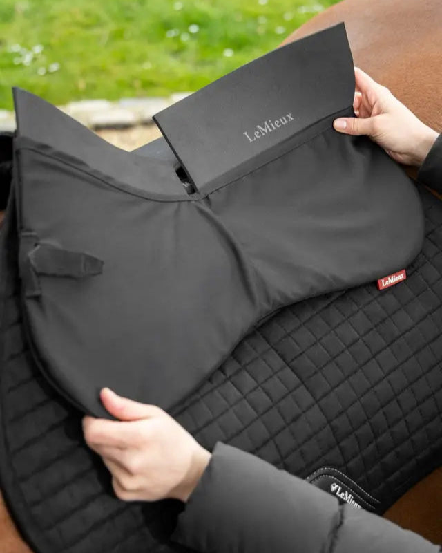 LeMieux ProSorb Plain 2 Pocket Half Pad Black