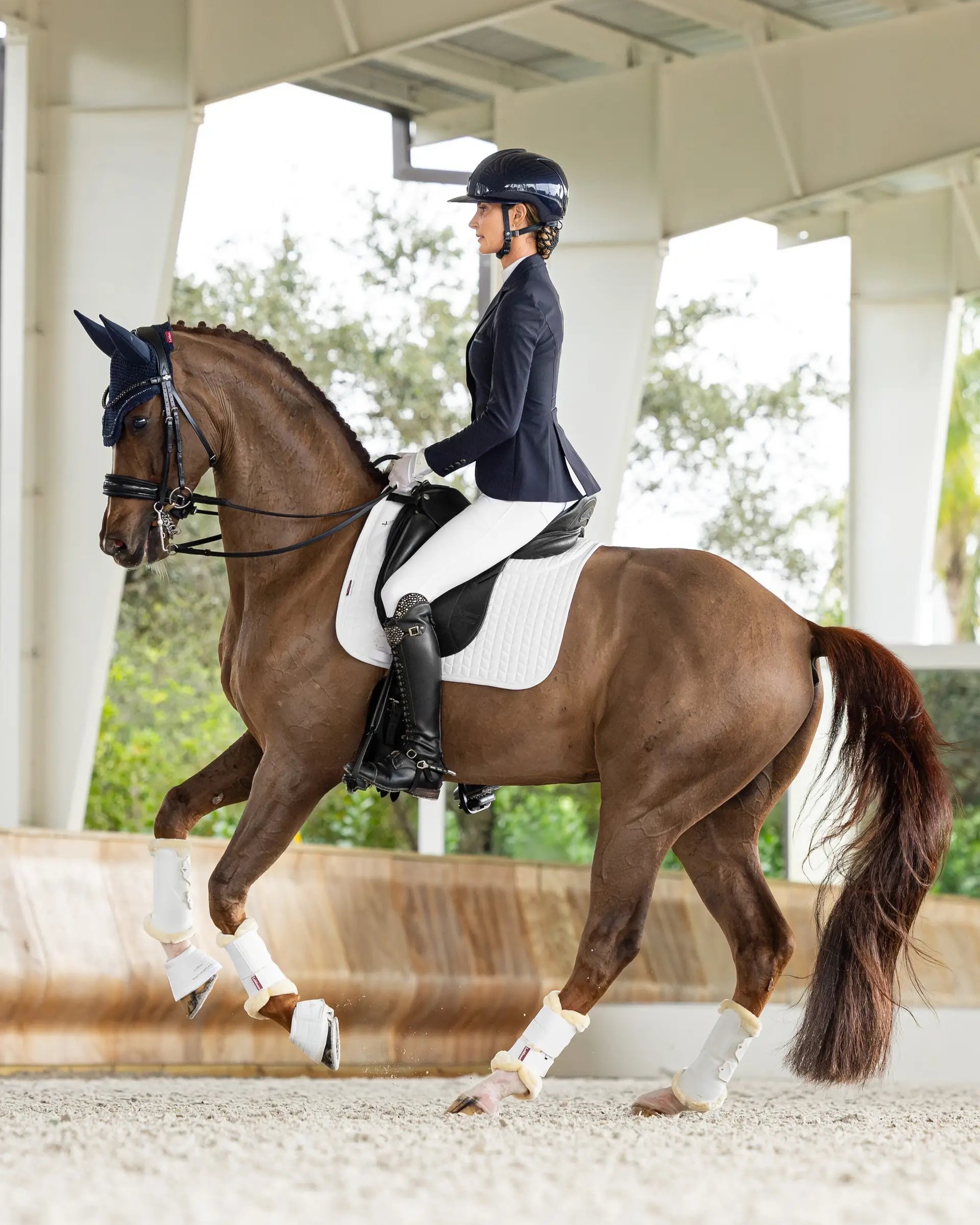 LeMieux ProSorb Plain 2 Pocket Dressage Square White
