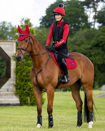 LeMieux Loire Close Contact Saddle Pad Chilli - Equestrian Rider on Horseback
