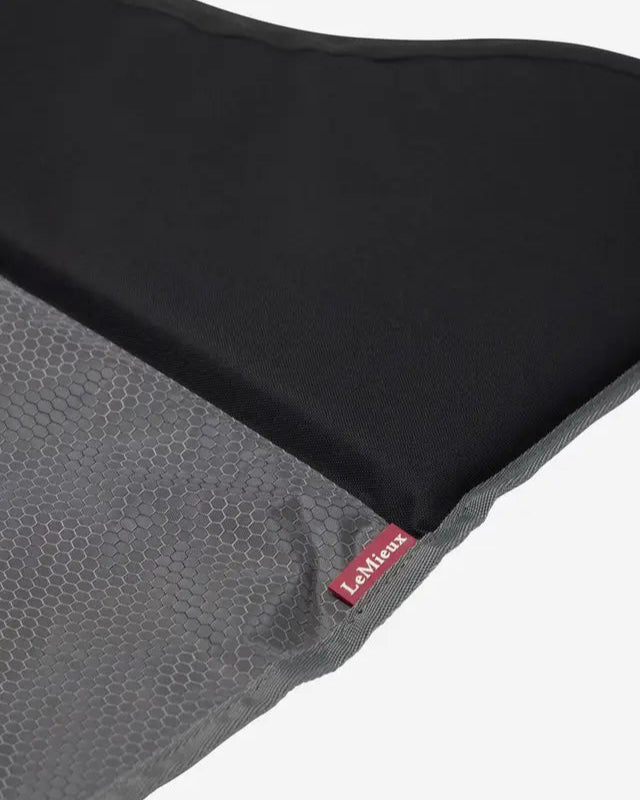 LeMieux Pro Stable Guard - Black Horse Stall Ventilation & Safety