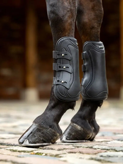 LEMIEUX Capella Black Horse Tendon Boots: 3 Strap Equestrian Leg Protection