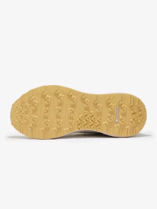 LeMieux Trax-Lite Trainer Pecan Sole: Michelin Rubber for Superior Traction & Stability. All-day comfort & support.