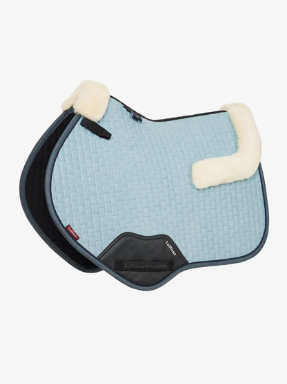 LEMIEUX MERINO+ Suede Close Contact Square Saddle Pad - Glacier. High-quality equestrian jumping pad for horse comfort.