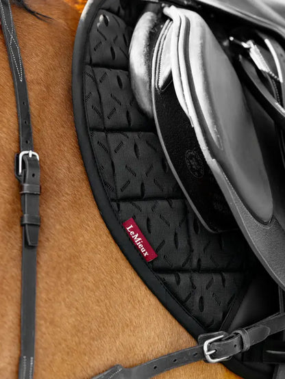 LEMIEUX 3D Mesh Self-Cooling Eurojump Square Black Saddle Pad on Horse - Equestrian Equipment