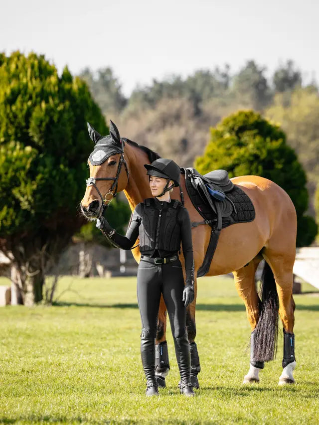 Equestrian rider with horse, LeMieux 3D Mesh Self-Cool Eurojump Square Black saddle pad. #horseriding