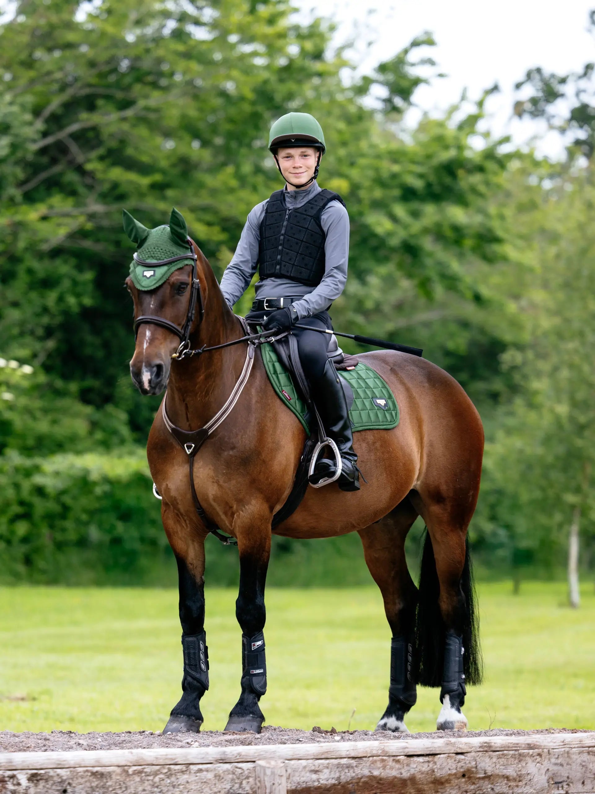 LeMieux Loire Classic Hunter Green Saddle Pad on Horse | Equestrian Riding