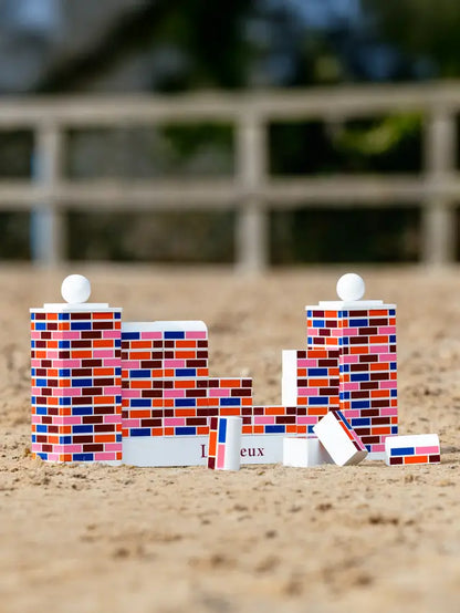 LeMieux Toy Pony Puissance Wall - Miniature Showjumping Jump for Toy Ponies, Wooden Bricks, Play Competition, Equiflair