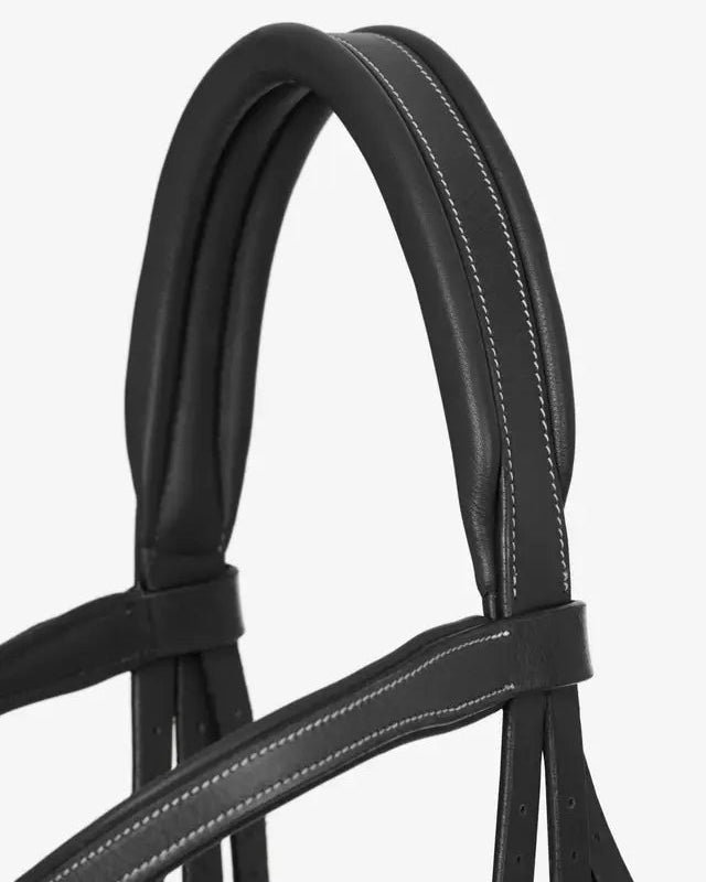 Black LeMieux Arika Grackle Horse Bridle Leather Close-Up: Stylish & Comfortable Equine Tack