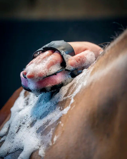 LeMieux Hippo Scrubber Black: Horse Grooming, Washing, Multi-Purpose Cleaner