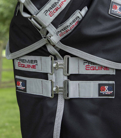 Premier Equine Magni-Teque Magnetic Horse Rug - Black with Neck Cover