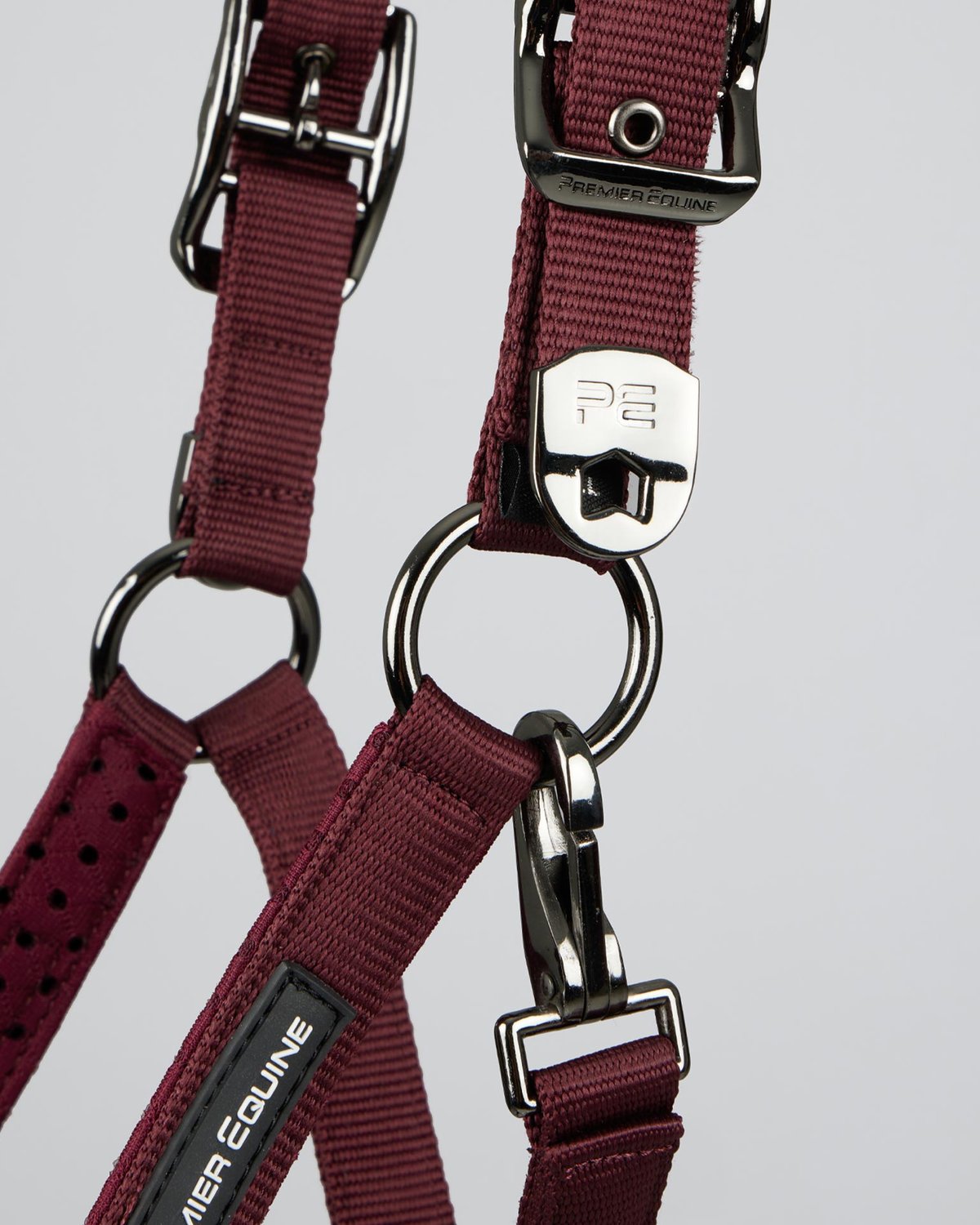 Premier Equine Necto 3D Mesh Head Collar with Lead Rope Burgundy