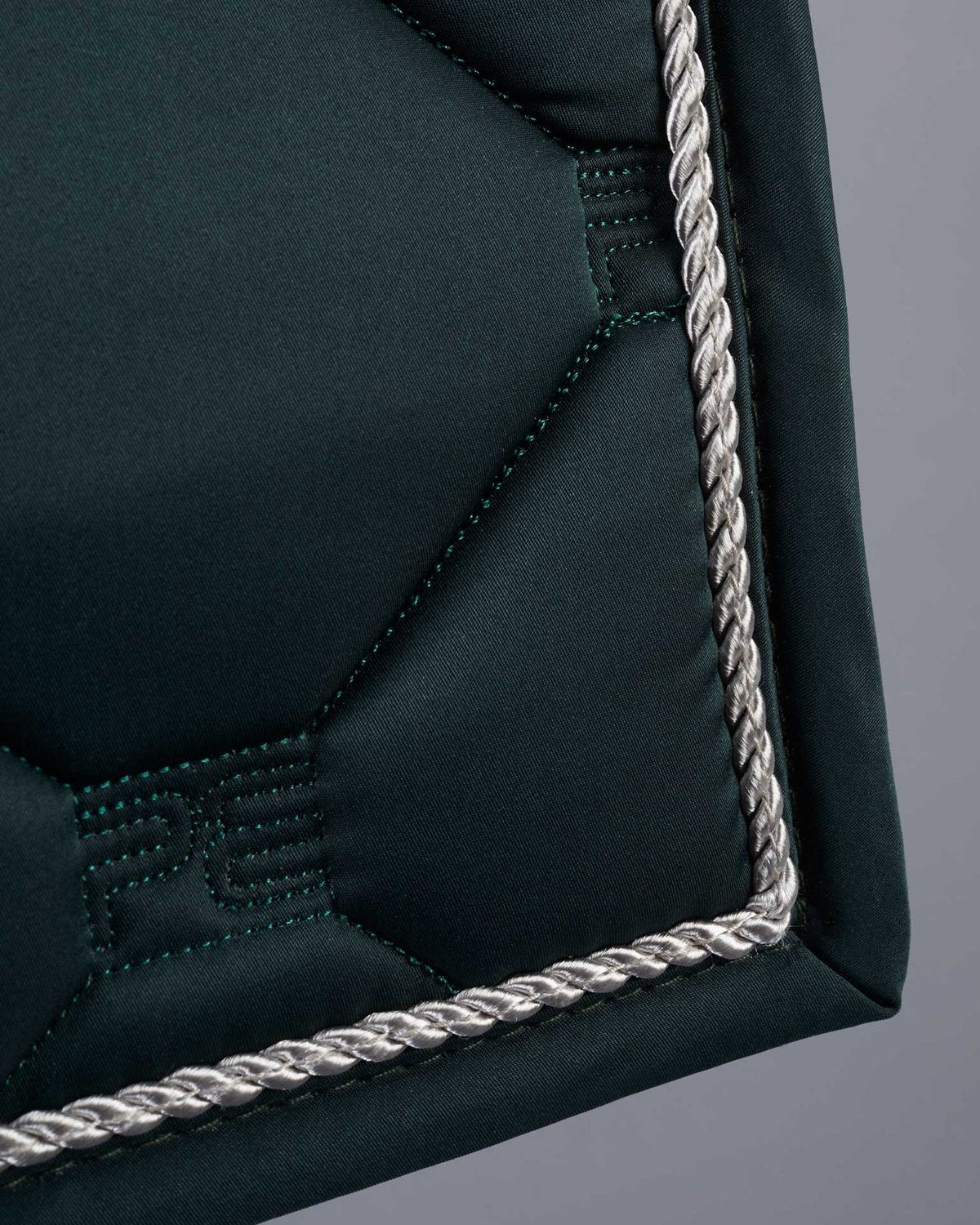 Premier Equine Saltare Olive Dressage Saddle Pad - Close Contact, Diamond Quilted Equestrian Pad