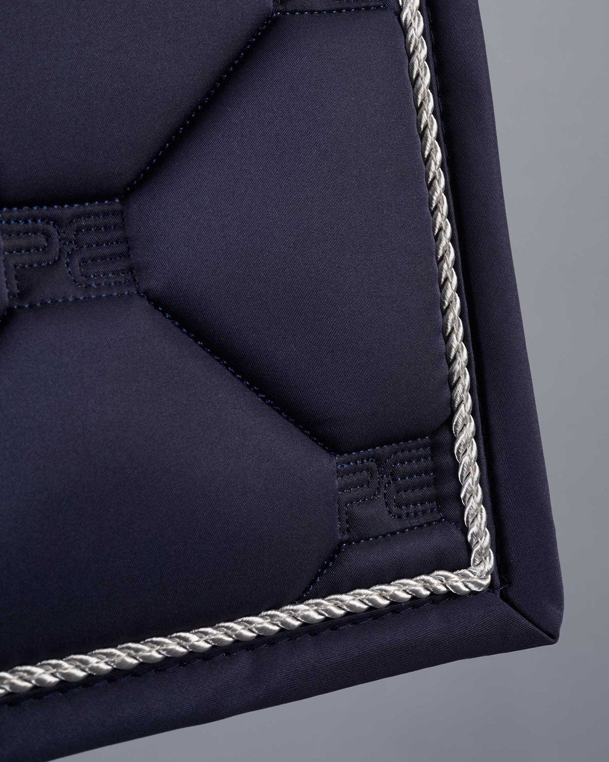 Premier Equine Saltare Navy Dressage Saddle Pad - Close Contact, Quilted Design