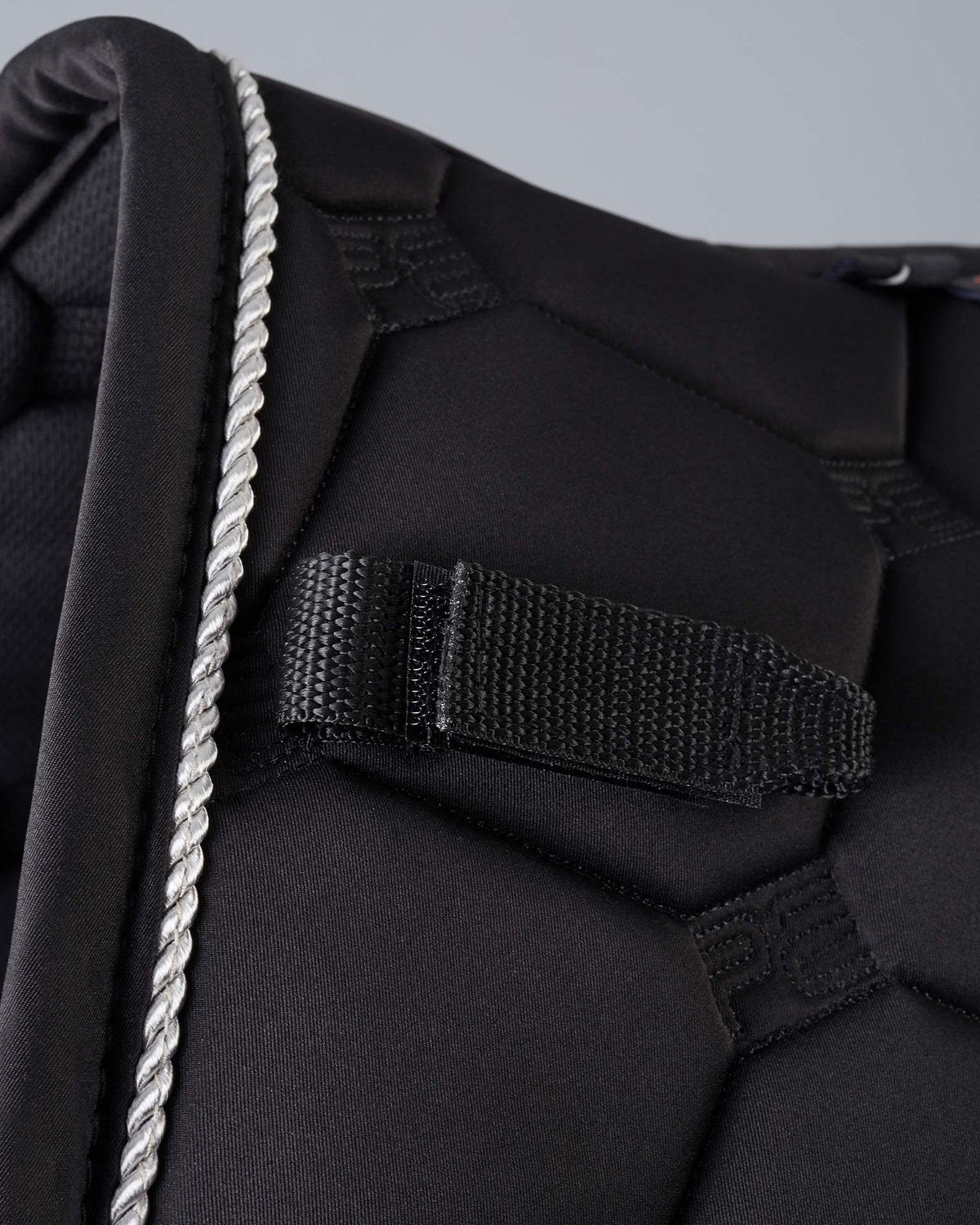 Premier Equine Black GP/Jump Saddle Pad: Close Contact Design, Diamond Quilted, Equestrian Gear.