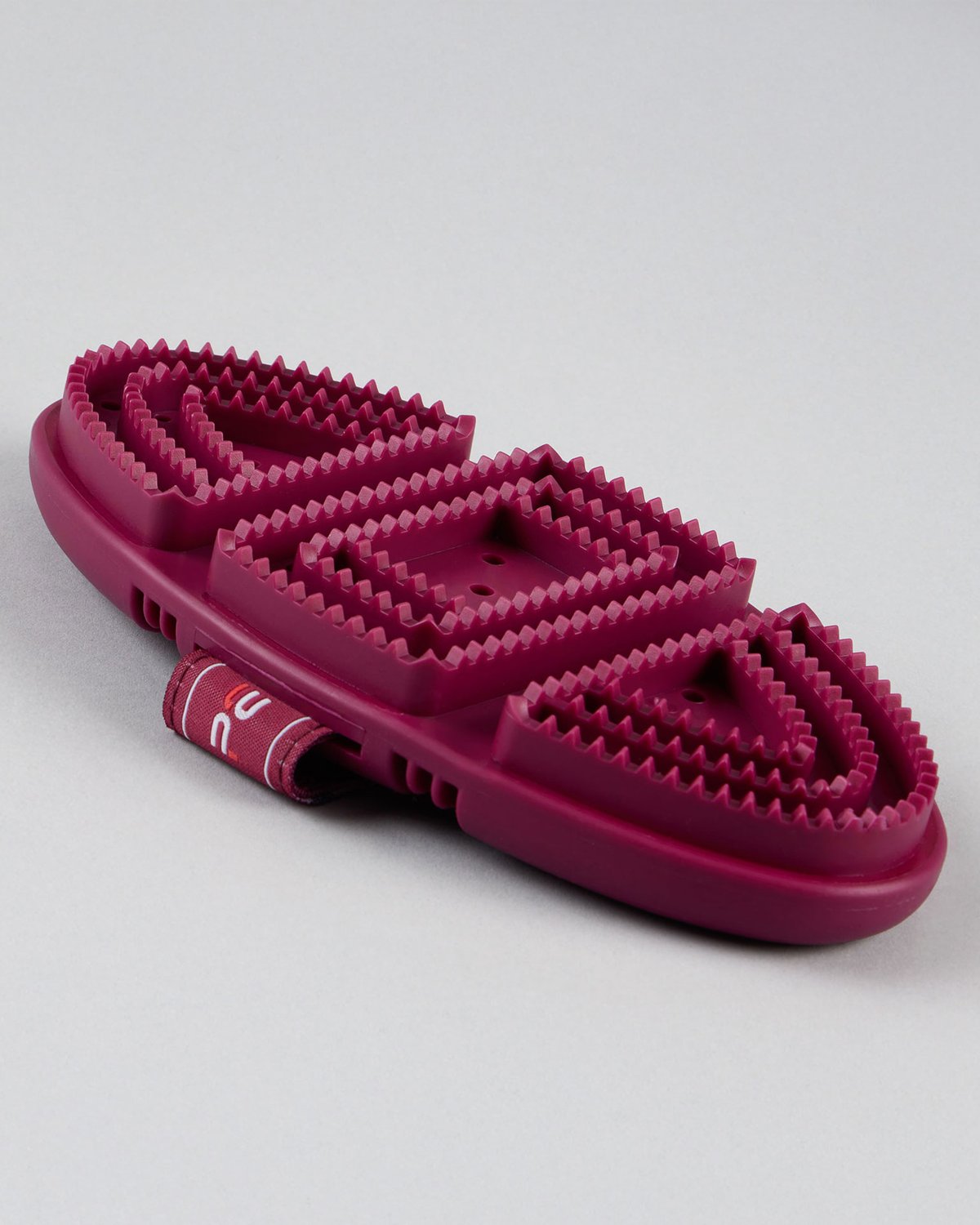 Premier Equine Soft-Touch Flexi Curry Comb Wine & Fuchsia - Horse Grooming Brush for Dirt and Loose Hair Removal