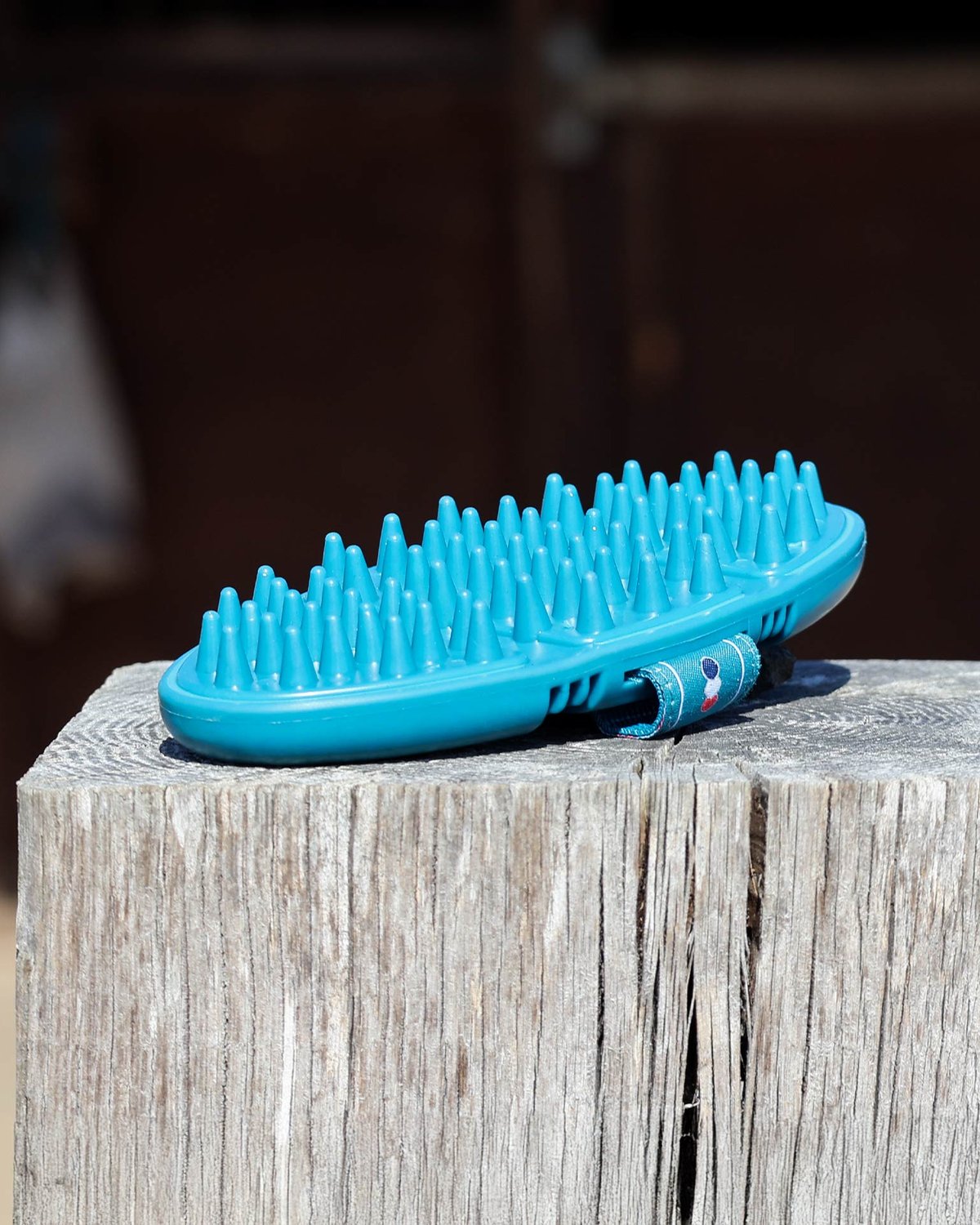 Premier Equine Blue Flexi Massage Brush - Horse Grooming, Stimulate Circulation