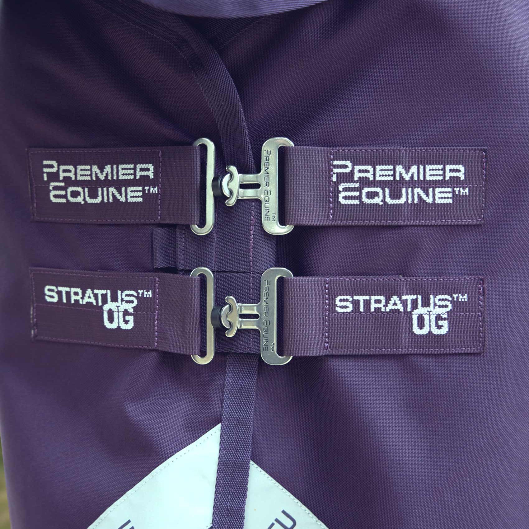 Premier Equine Stratus 1200 Series 0g Turnout Rug with Classic Neck Cover Purple