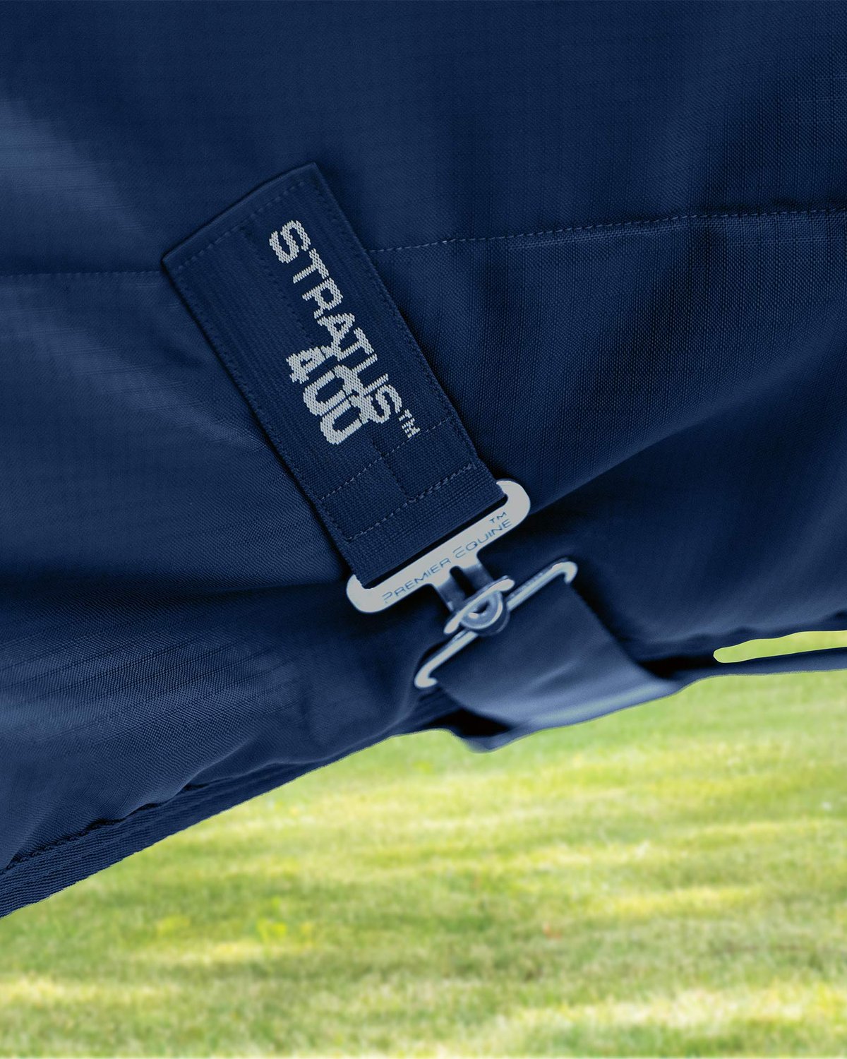 Premier Equine Stratus 400g Stable Rug with Neck Cover - Navy horse rug for warmth & comfort